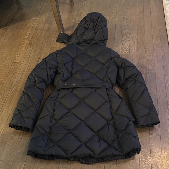 BURBERRY Black Puffer Coat with Hood - Picture 3 of 10